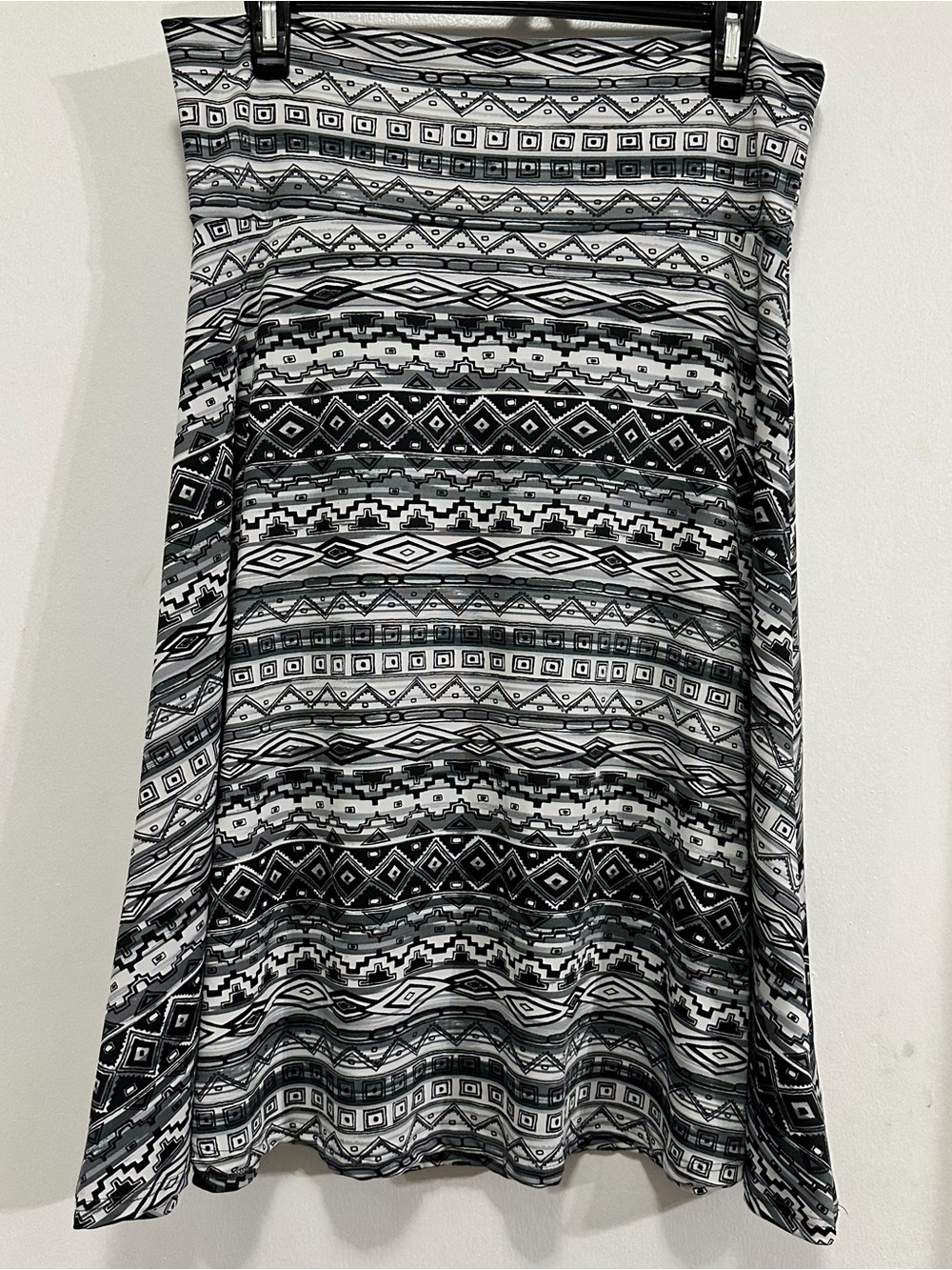 Black & White Aztec Print A-Line Skirt- LuLaRoe Sz: L